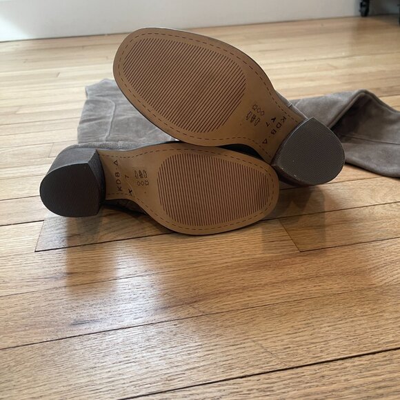 Kelsi Dagger Brooklyn Logan Taupe Wide Calf Boots NWOB Size 7 - Picture 13 of 14